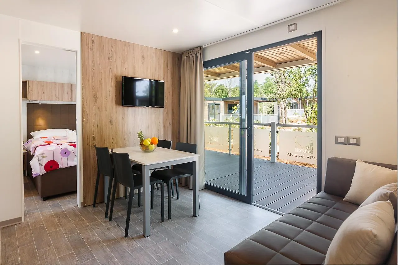 Holiday park Mobile Homes Camping Santa Marina, Lanterna Tar-Vabriga