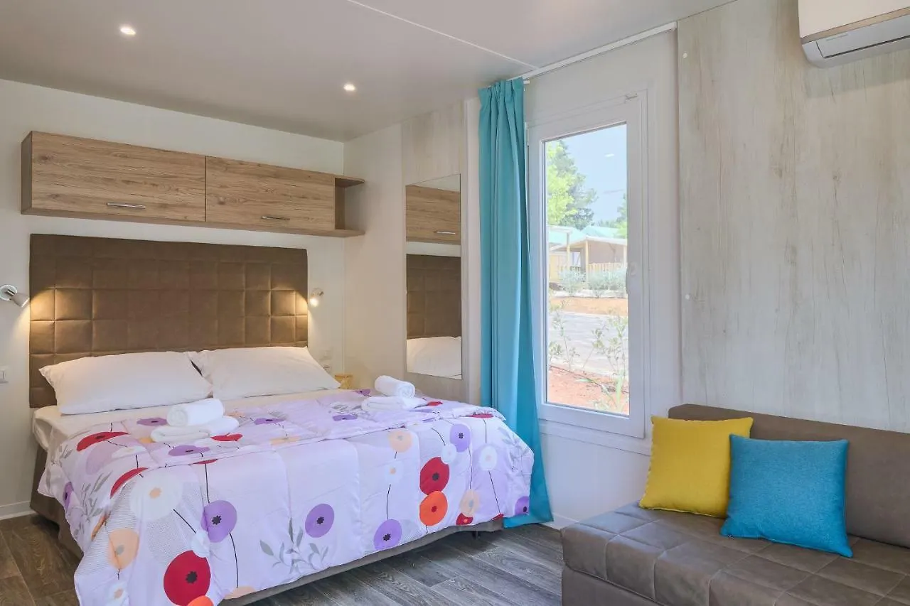 ***** Holiday park Mobile Homes Camping Santa Marina, Lanterna Tar-Vabriga Croatia